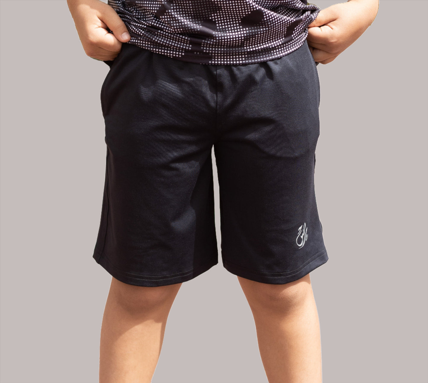 Flex Shorts in Black